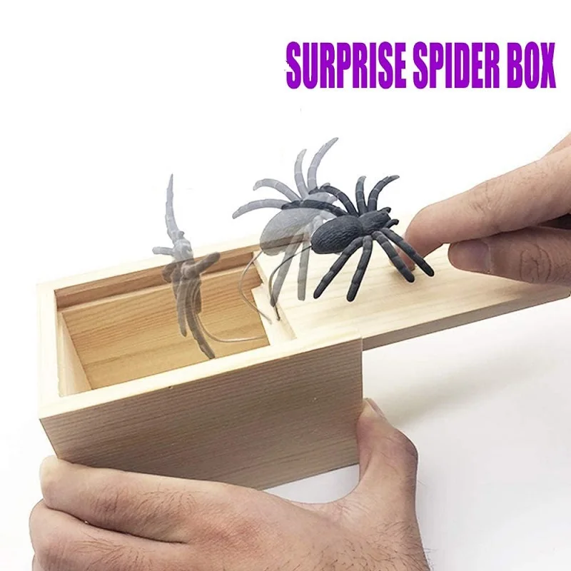 Mini Spider Prank Box Surprise Wooden Fun Joke Props Scare Spider Box Prank Toys for Kids Adults Halloween Party Decoration Gift