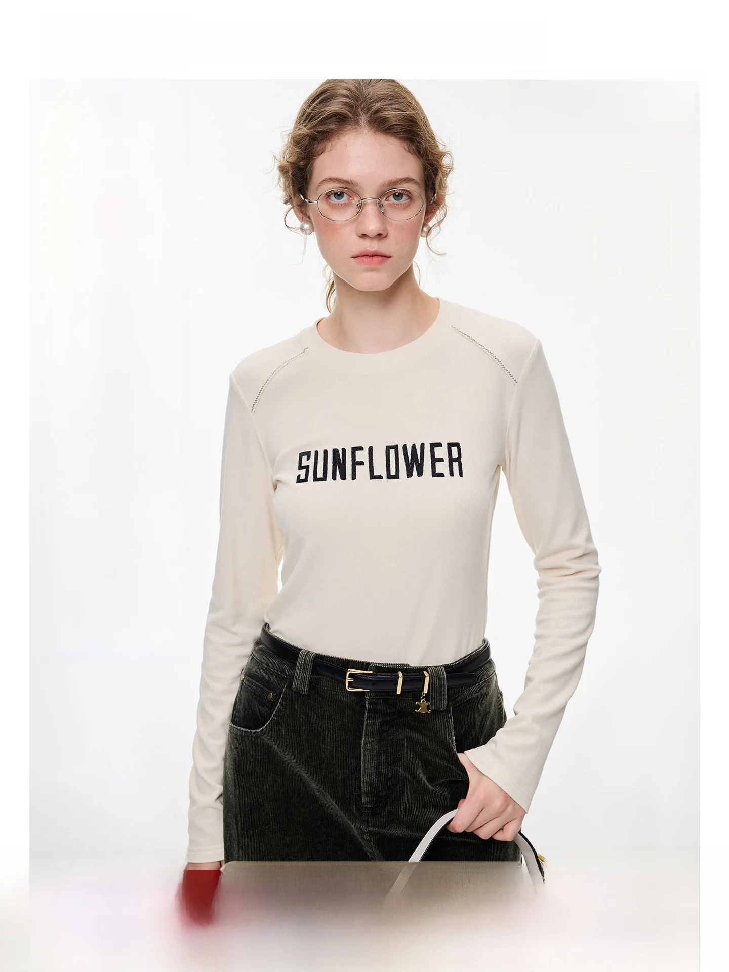 

Корейская женская вязаная футболка VEGA CHANG с вышивкой, в полоску, самонагревающаяся, с круглым вырезом, длинным рукавом, для зимы