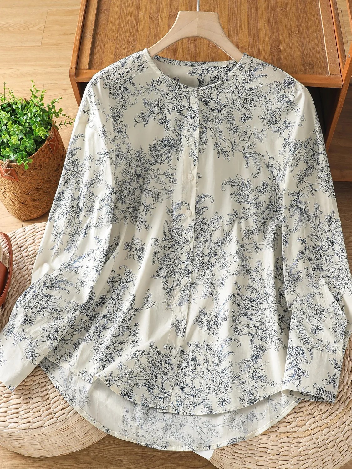 Elegant Blue And White Porcelain Print Cotton Shirt Women's Outerwear Autumn Loose Slimming Top Comfortable Breathable Long S...