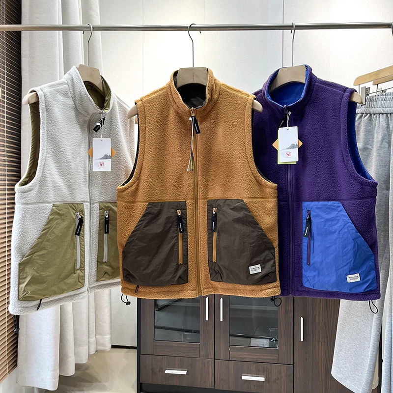 

Для мужчин и женщин, носят двусторонний флисовый жилет с горным воротником и полярным флисом для тепло на открытом воздухе осенью и