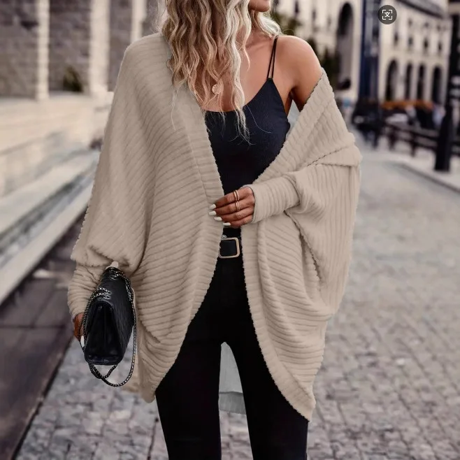 

2025 New Fashion Women's Top Solid Color Autumn/Winter Style Cardigan Bat Sleeve Knitted Shirt
