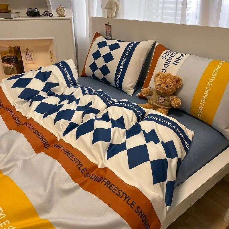 

Combed Cotton Geometric Bedding Set 3/4pc Comfortable Soft Breathable Fashion Duvet Cover Flat Sheet Pillowcase Nordic Bed Linen