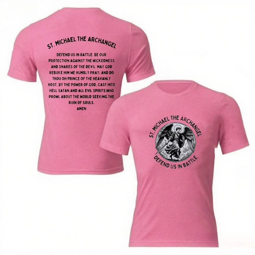 Camiseta de oración de San Miguel, el Arcángel nos defiende en batalla, camiseta católica para hombre, camiseta con cita de San Católico, camiseta de diseño único para hombre