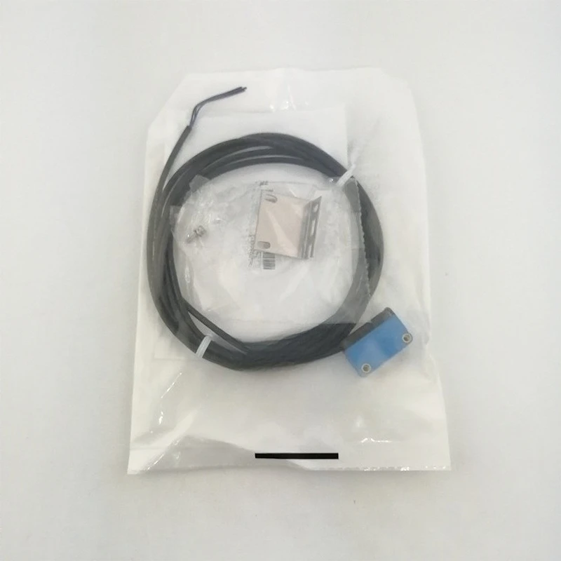 GL6-P1112 1051779 S…