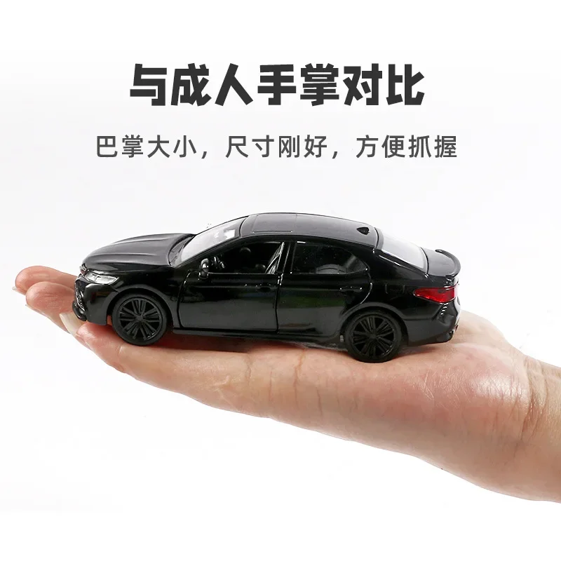 1:36 Toyota Camry XSE Toy Car Model For Children Diecast Vehicle Miniature Pull Back Collection Gift For Kid Boys ﻿D168