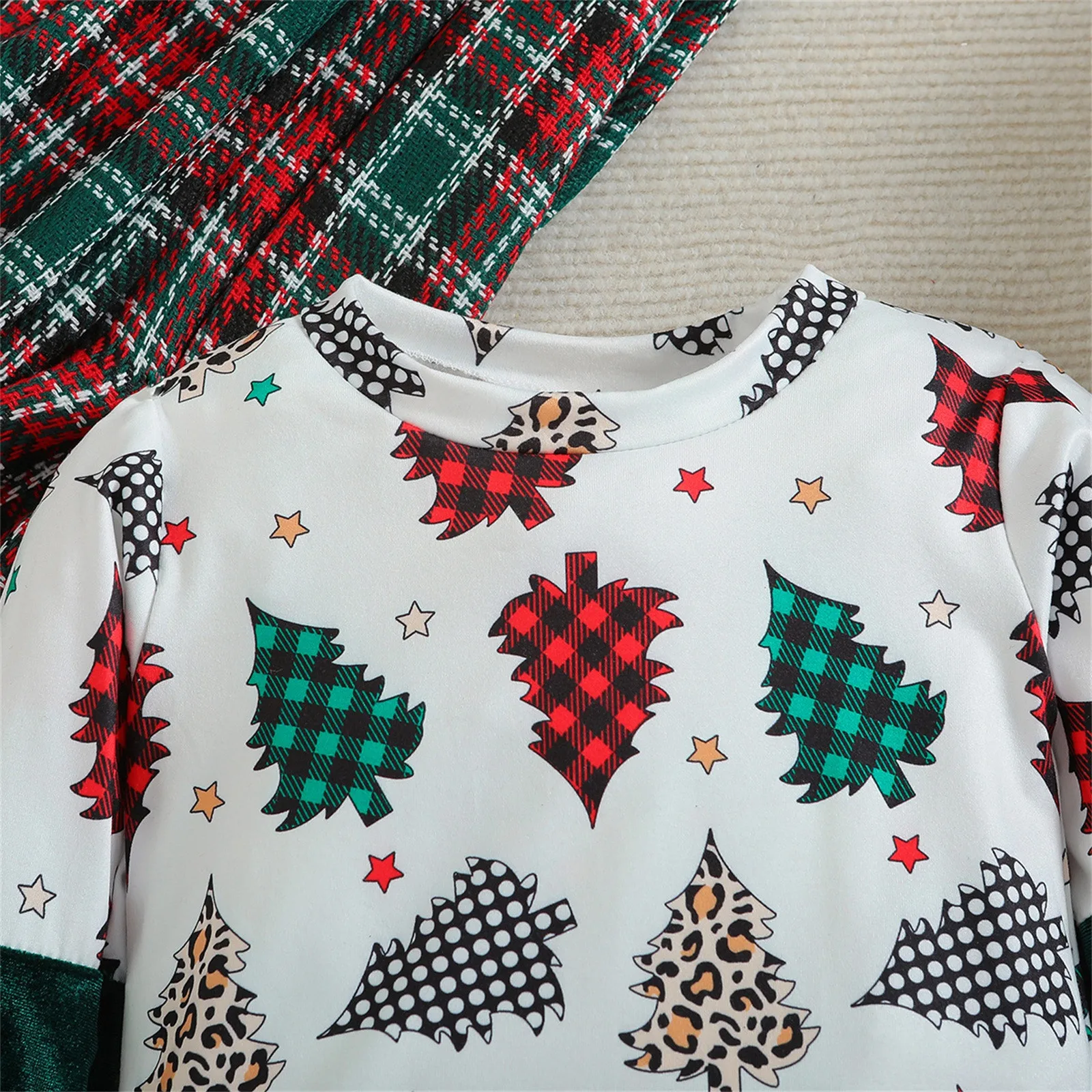 Conjuntos navideños de dos piezas para niñas, ropa navideña con estampado de árbol de Navidad, pelele de manga larga, pantalones acampanados de terciopelo, traje de otoño de 0 a 18M