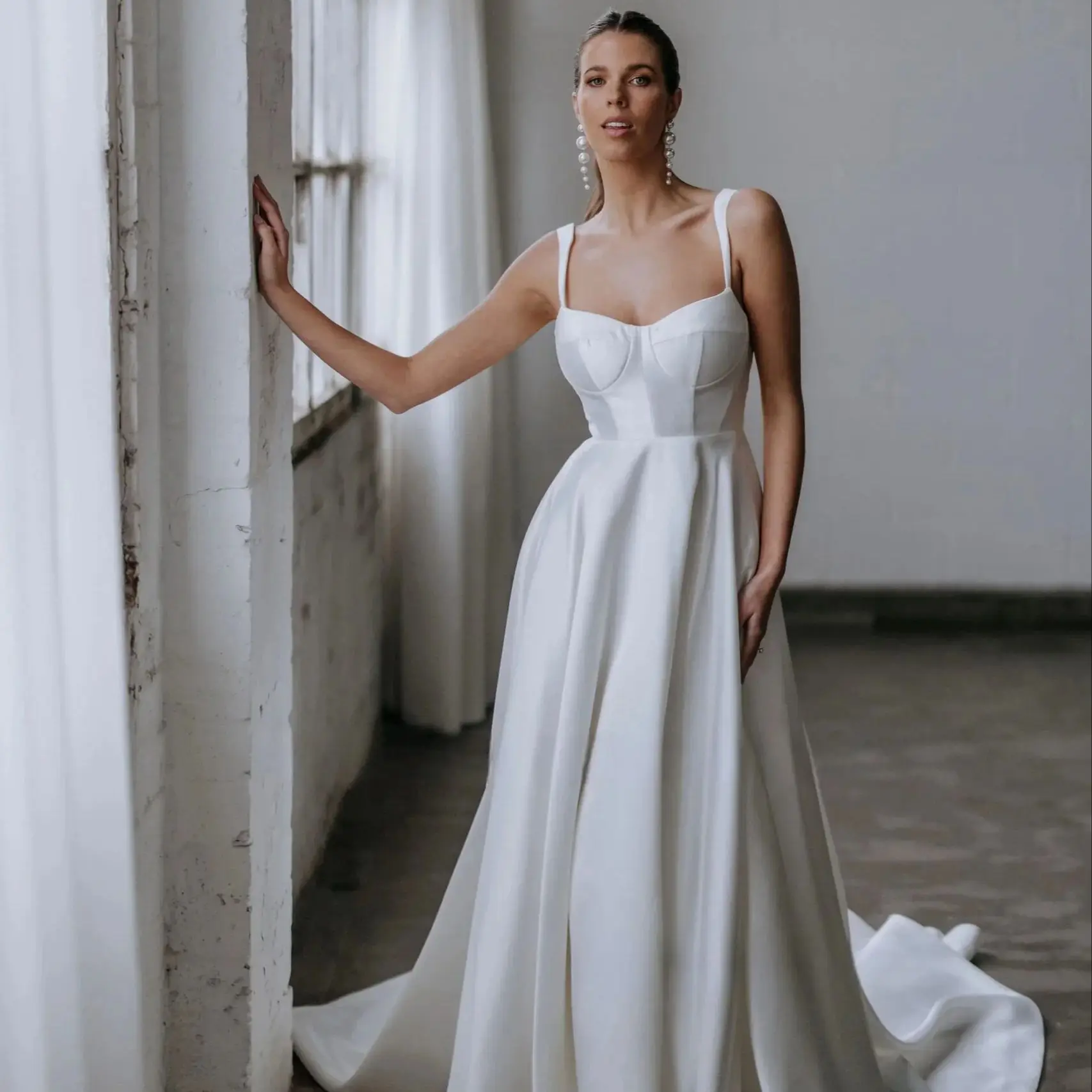 

Simple Customize Satin Long Wedding Dresses A-line Sweetheart Sleeveless Bridal Dress Bride Gown 2025 Pleat vestidos de novia