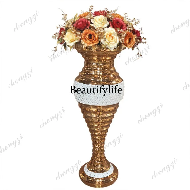A95 new Chinese floor-to-ceiling large vase flower arrangement FRP flower ware hotel shopping mall decoration