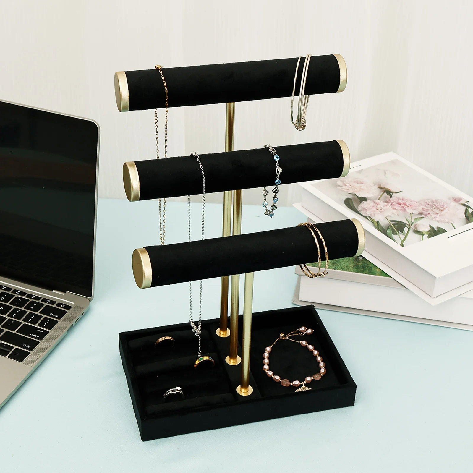 

3 Layers Velvet Jewelry Display Detachable Necklace Holder with Tray Large Capacity Bracelet Organizer for Retail Store Home