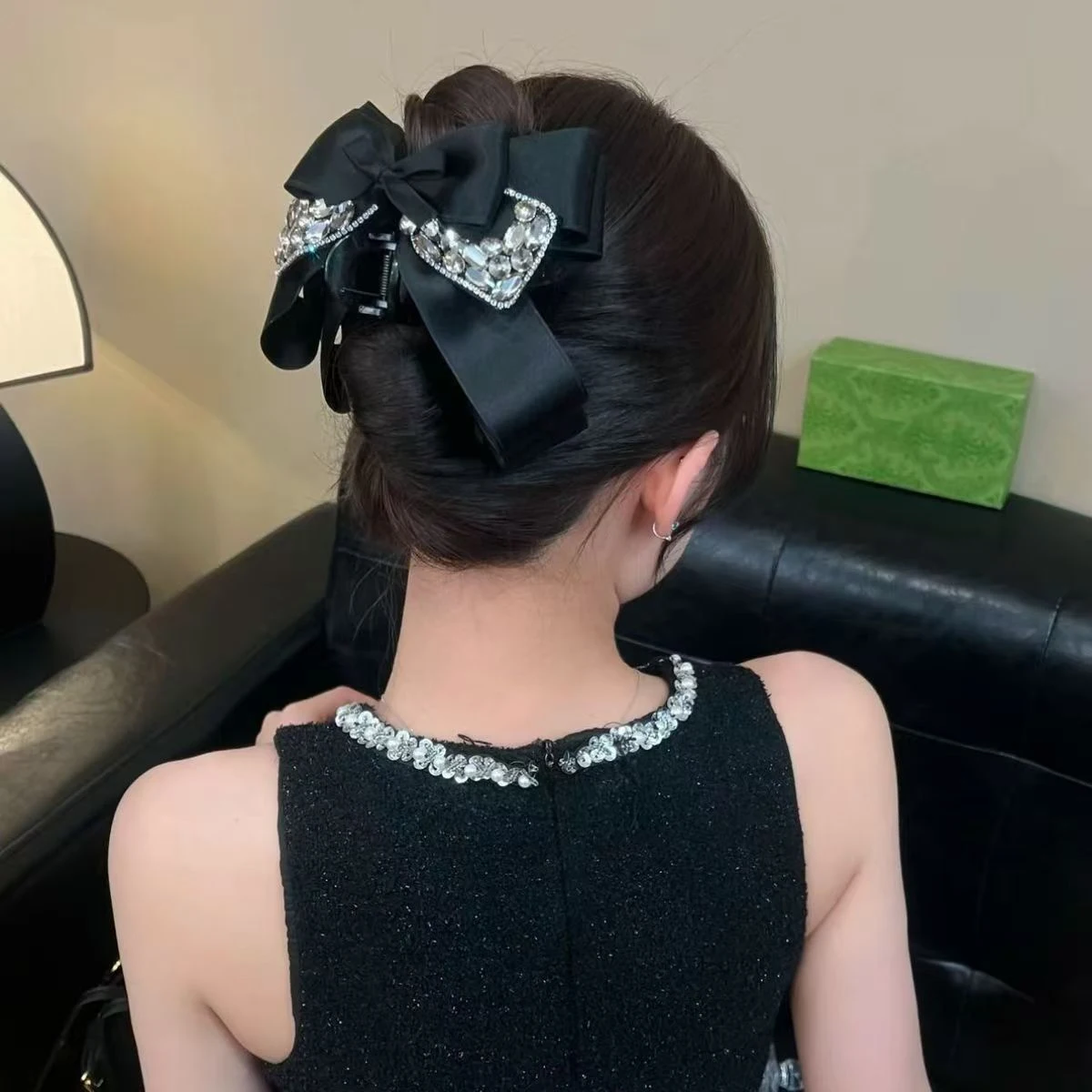 1 Stück hochwertige Haarspange mit glitzerndem Diamant-Satin-Schleifen-Design in Schwarz, modische Haarspange für den Hinterkopf, Haaraccessoire – Detail 2