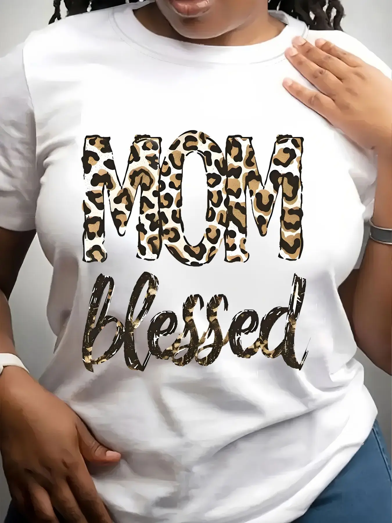 Women's Trendy Crew Neck T-Shirt Mom Blessed Leopard Print Design Suitable for Casual Sportswear