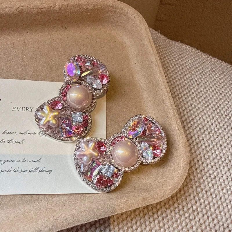 

Заколка для волос 5 см с милым бантом, стразами и жемчугом, нежно-розовая, для женщин, модный аксессуар для повседневного использования