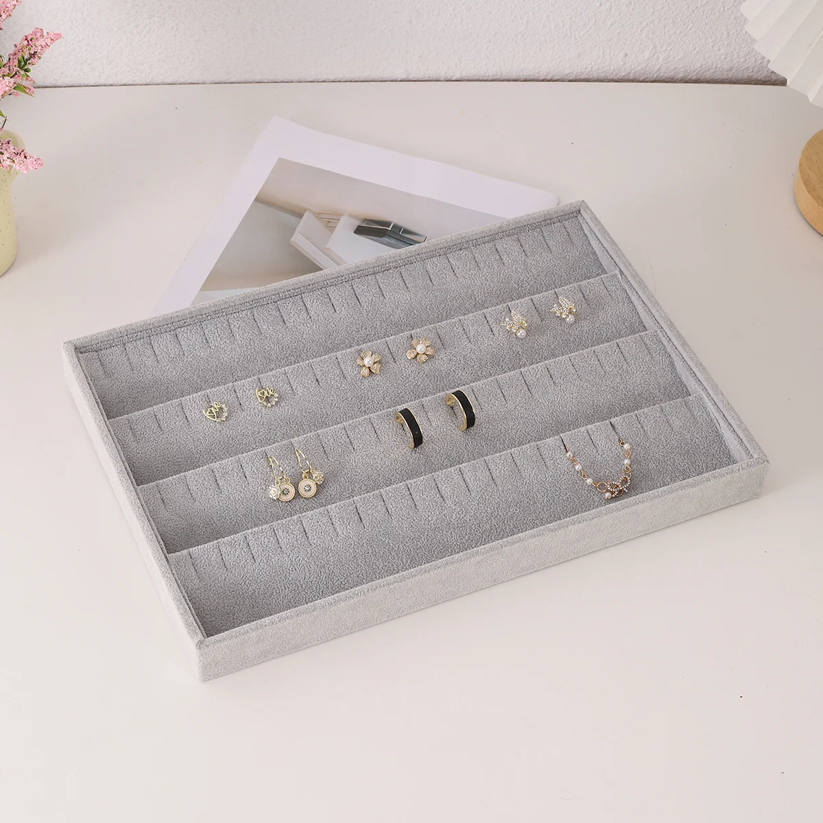 Velvet Jewelry Display Tray Exquisite Jewellery Holder Portable Ring Earrings Necklace Organizer Storage Box Organizator Trays