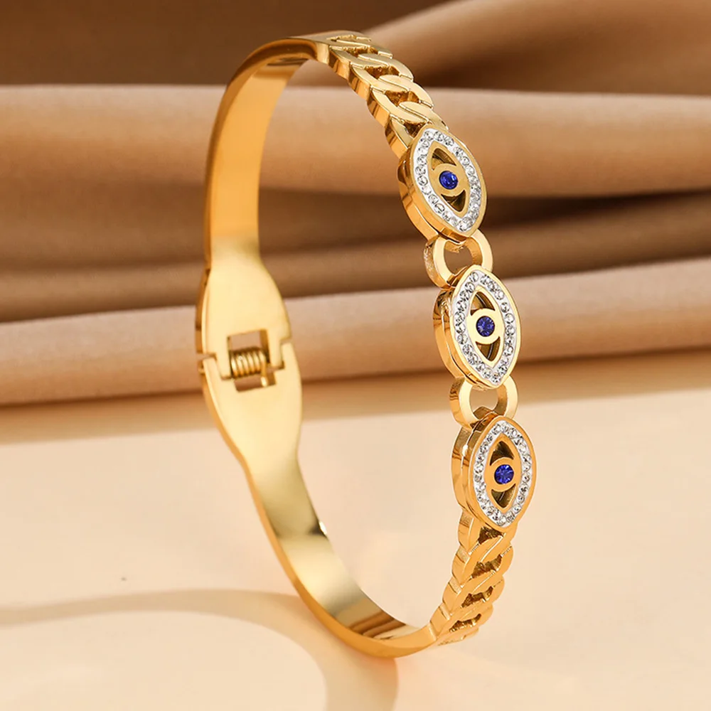 

Fashion Stainless Steel Women's Hollow Craft Magic Eye Zircon Bracelets High end Crystal Charm Female Spring Bracelet Wholesale