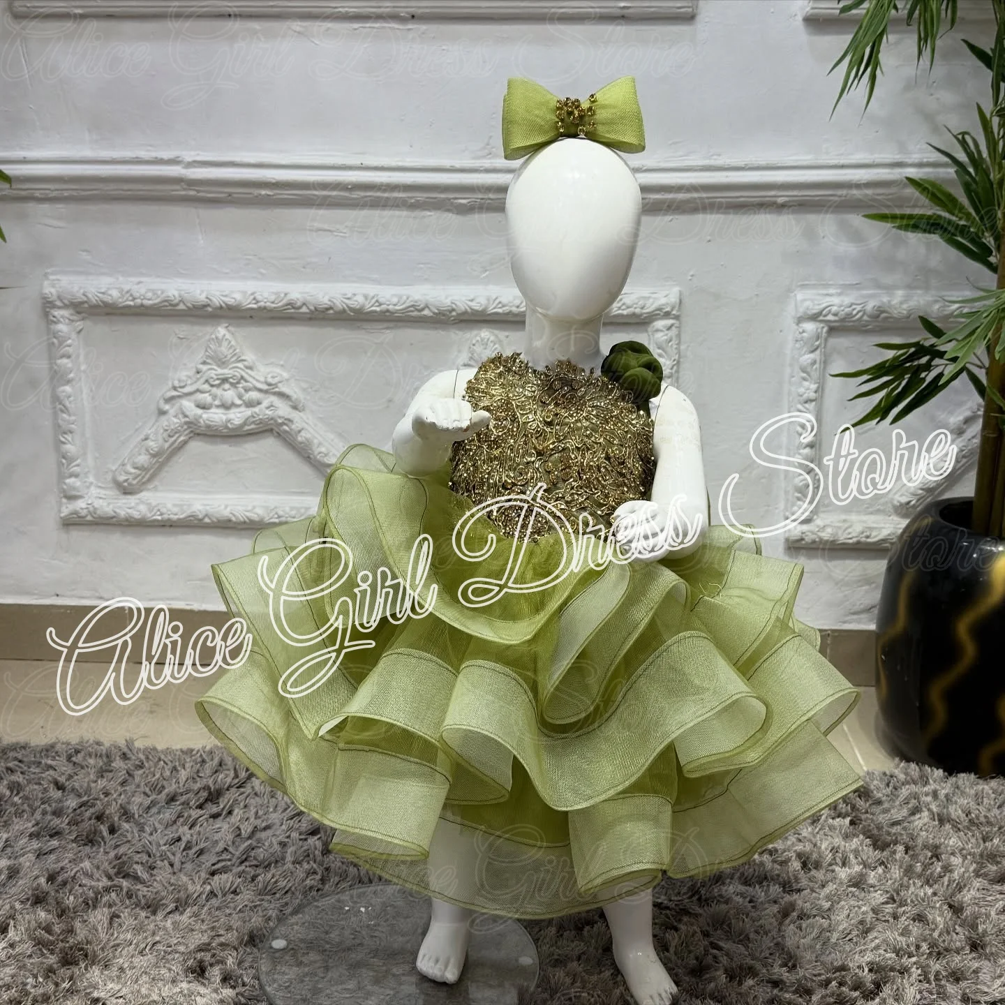 Customized Green Flower Girl Dress For Wedding Ruffles Lovely Baby Kids Birthday Party Sleeveless First Communion Ball Gowns