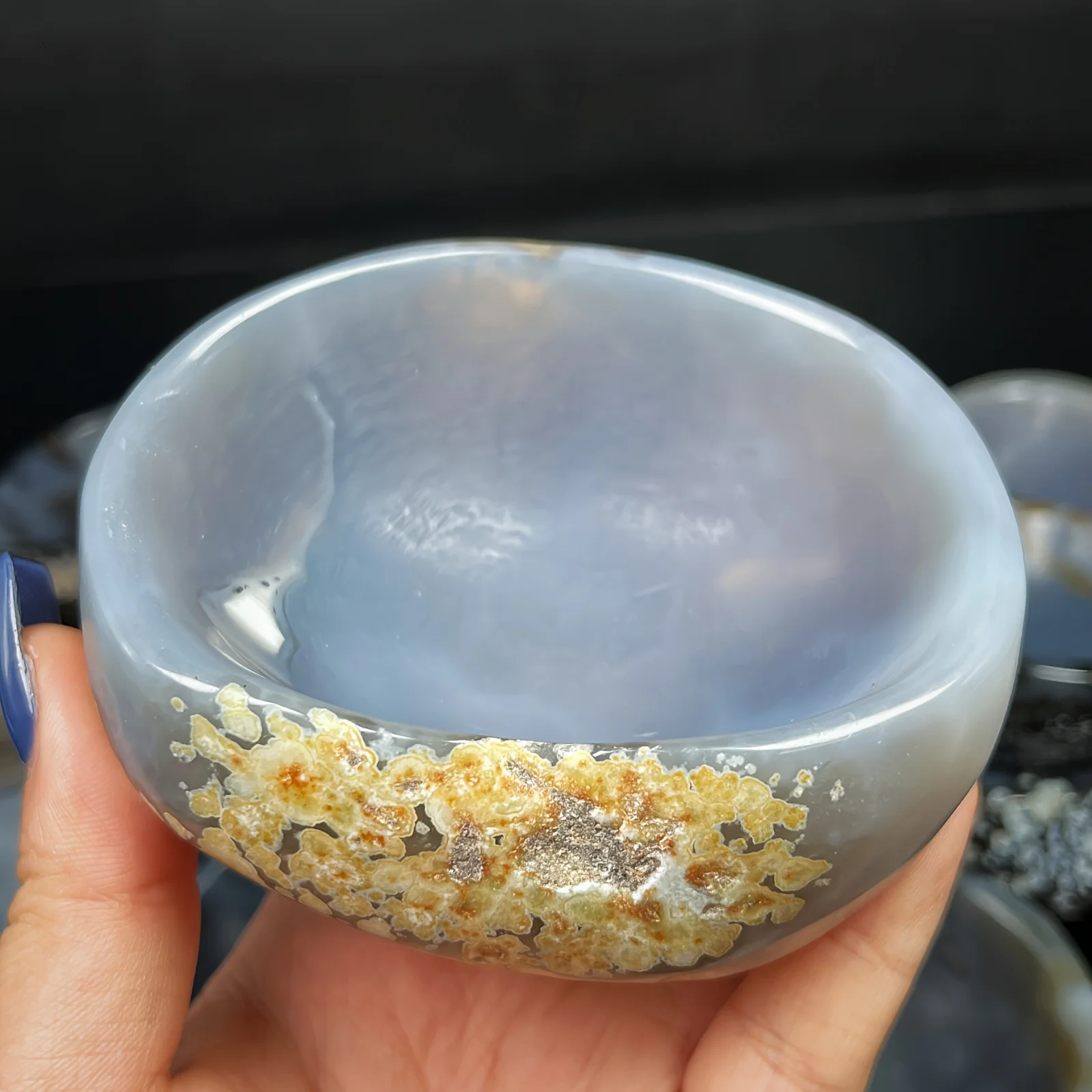 1pc Natural Agate Quartz Crystal Bowl - Handcrafted Original Stone Meditation Bowl, a Decorative Centerpiece for Home Altar