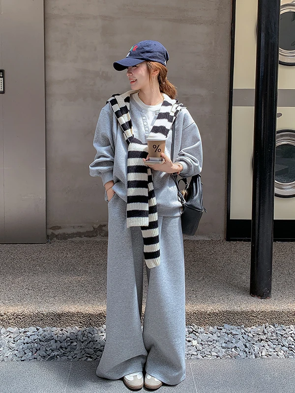 

Женский вязаный комплект: худи в полоску и брюки с широкими штанинами, повседневный модный костюм-двойка для весны и осени, с высокой талией, длинными рукавами и круглым вырезом