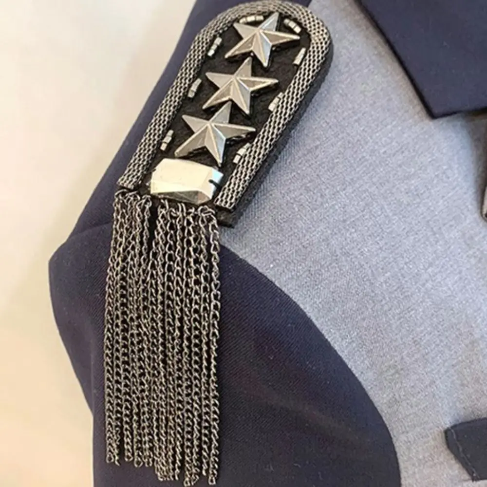 Classical Epaulet Tassel Chain Shoulder Board Brooch Punk Star Shoulder Flash Pin Alloy Fringe Shoulder Mark Gift