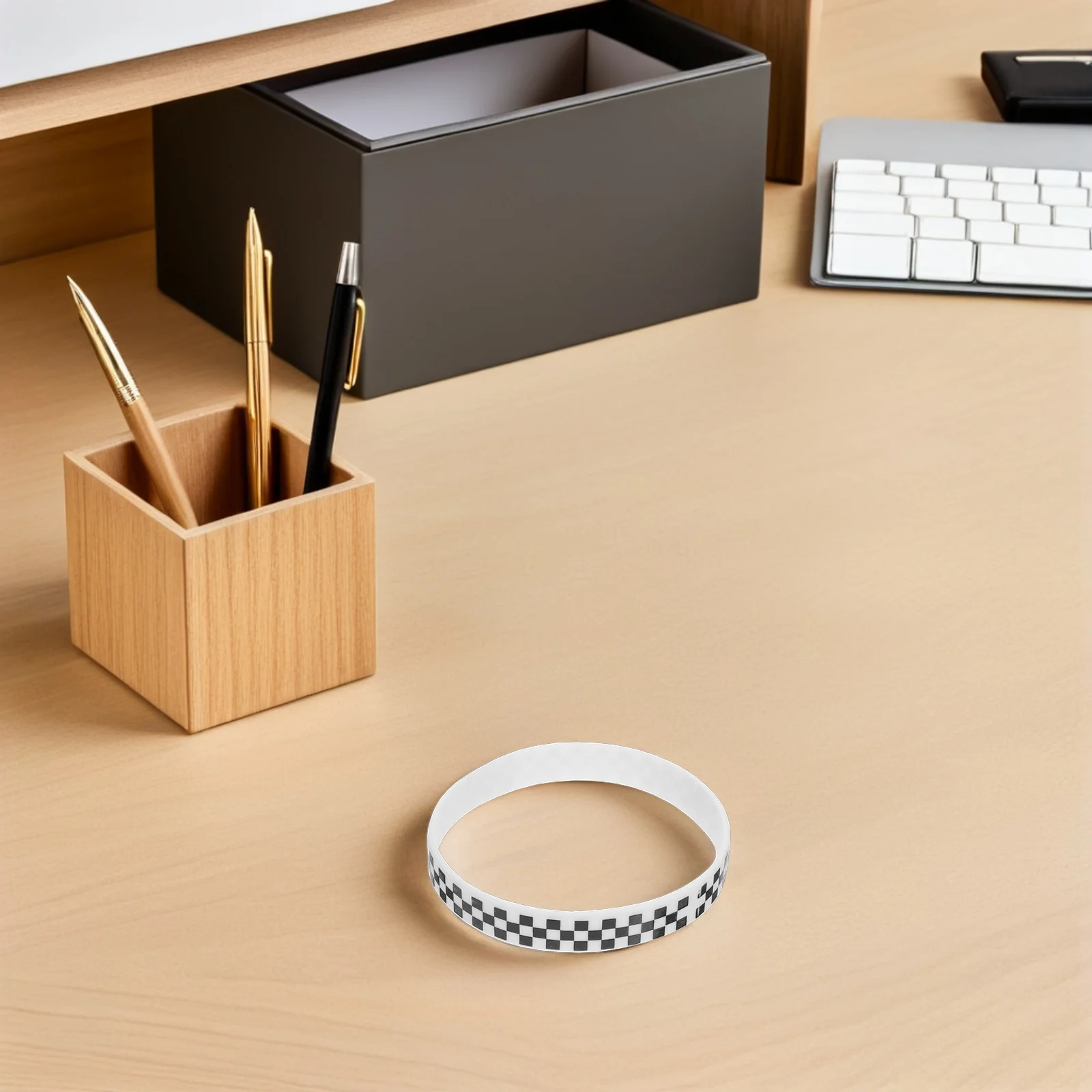 

40 шт., черно-белые клетчатые браслеты, браслеты из силиконовой резины с клетчатым узором, гоночная тема, аксессуары для спортивных вечеринок для мужчин и женщин