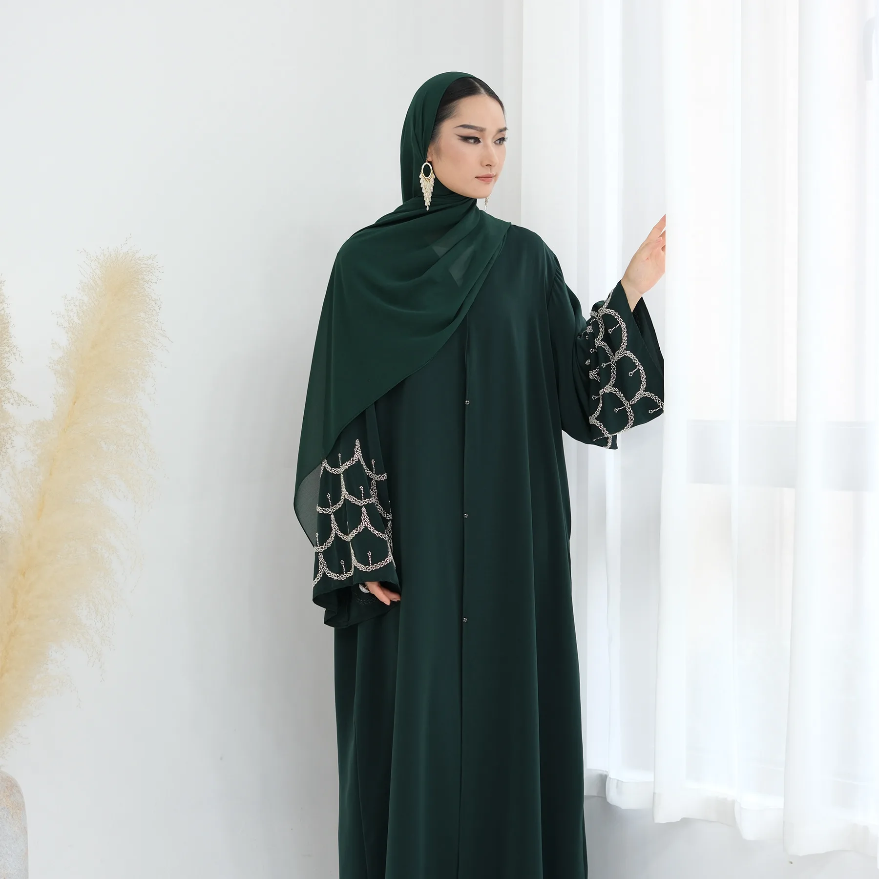 

Eid Open Abaya Dubai Luxury Saudi Arabia Handmade Beads Muslim Abayas for Women Turkey Party Kaftan Jalabiya Islamic Clothing