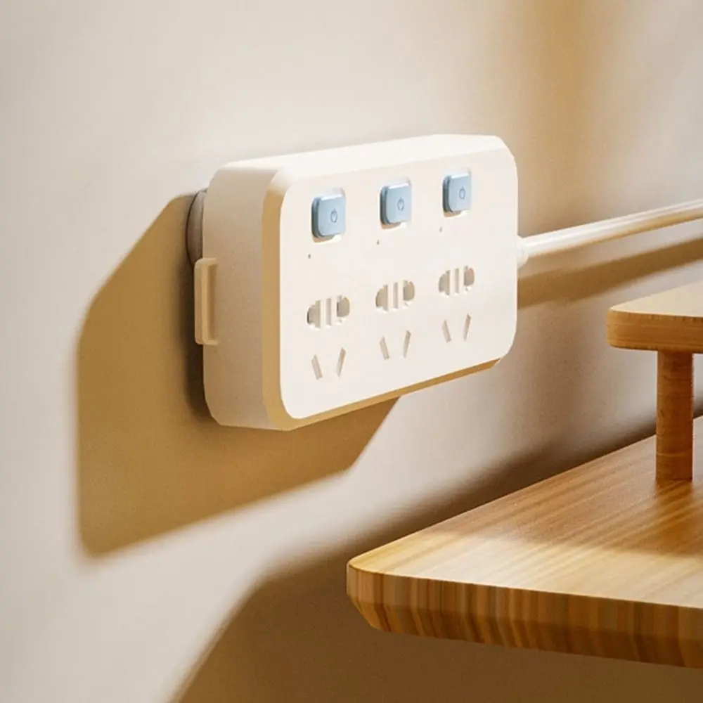 5 Set Adesivo magnetico per telecomando in plastica Punch Free Anti-perso Presa di fissaggio Gancio a muro Salvaspazio