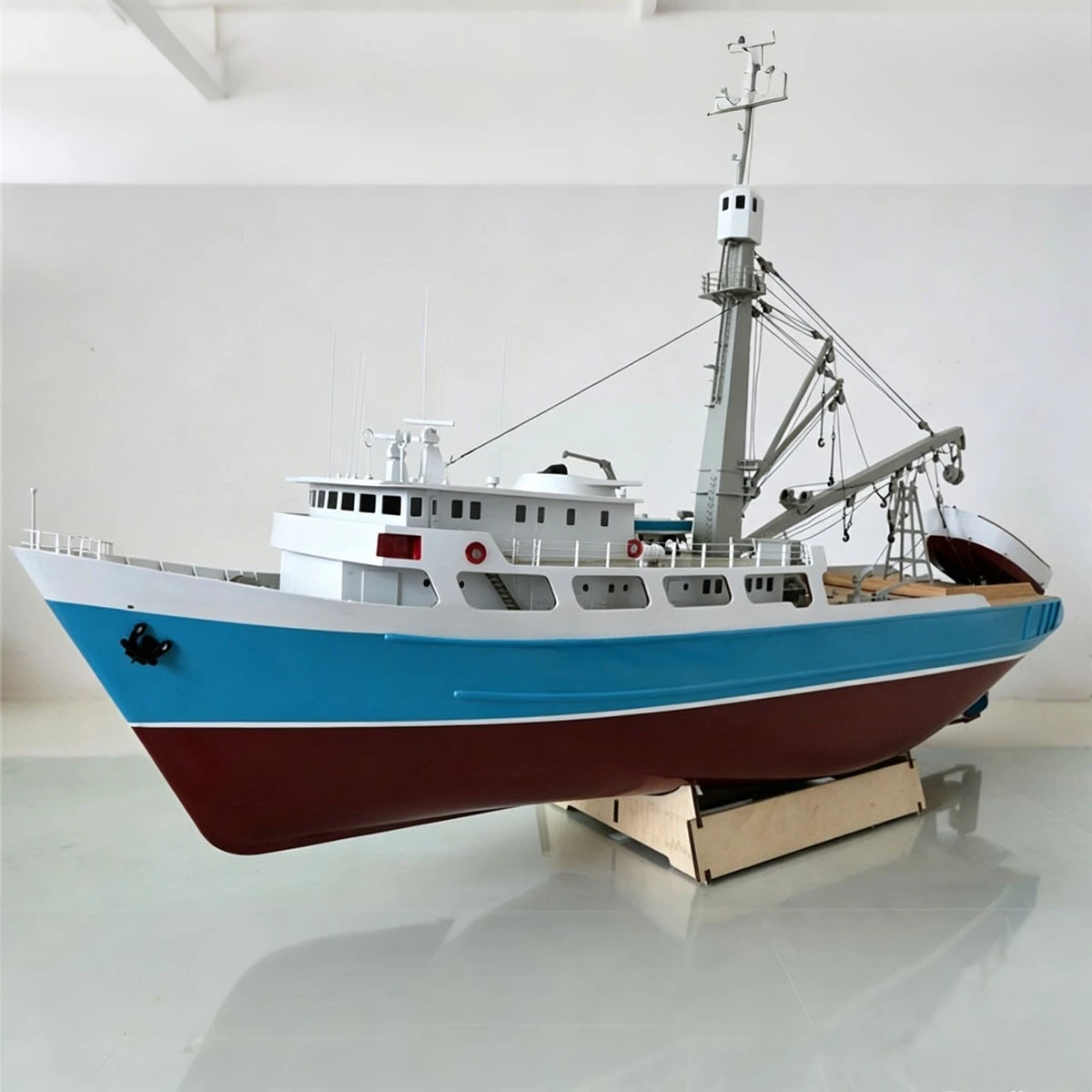1/60 RC Boat 91.1cm Abaten  Remote-controlled Fishing Boat Wooden Structure Richly Detailed  RC Schiffe Model Kit Ship Toy