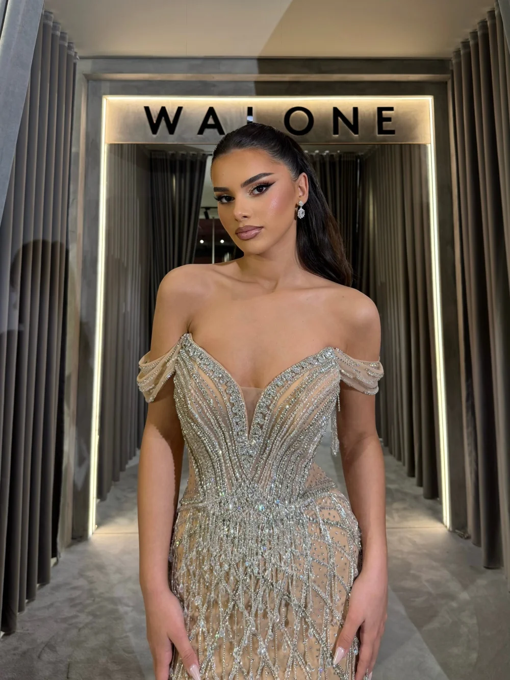 

Elegant Off Shoulder Evening Dress 2025 Classic Beaded Party Gown Elegant A-line Floor Length Party Dresses فساتين سهرة