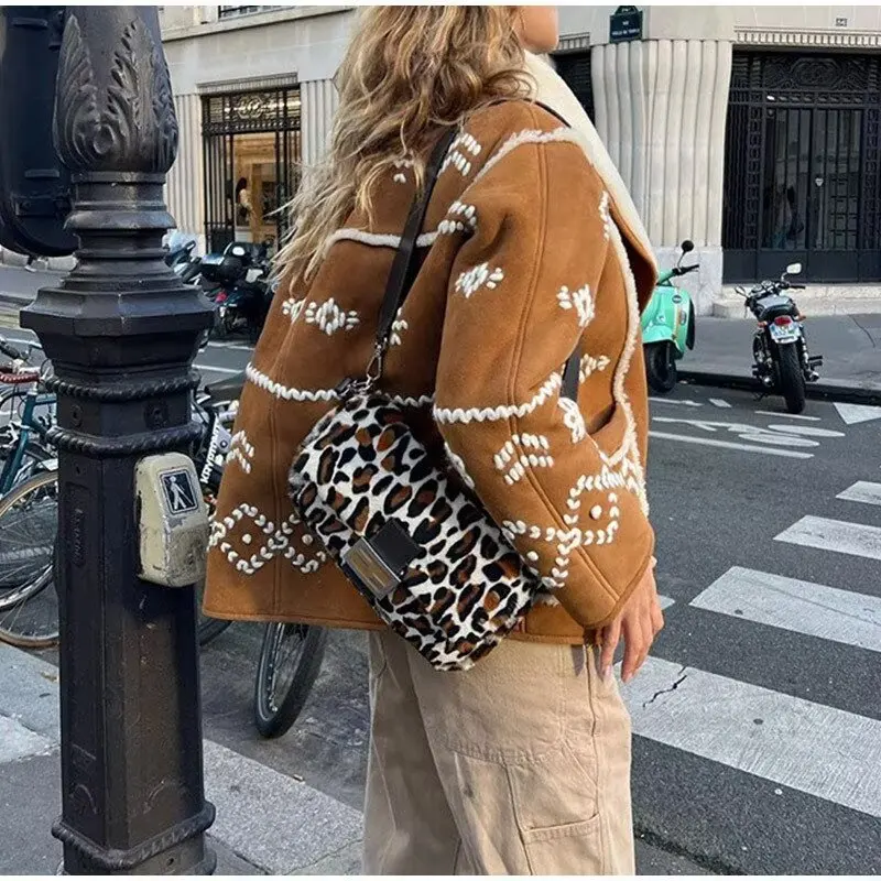 2025 Autumn/Winter New European and American Women's Fashion Collar Lambhair Printed Long Sleeve Coat Female Clothing