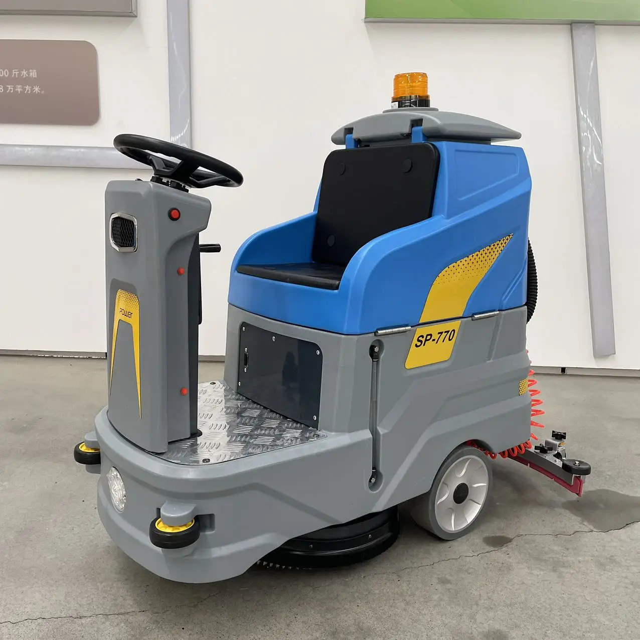 Factory supply Riding Floor Cleaning Vehicle commercial dual brush floor scrubber