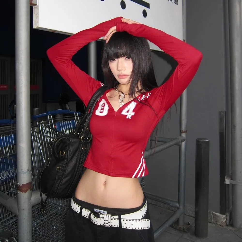 SylCue 캐주얼 패션 티셔츠 여성 레터 프린트 지퍼 V넥 풀 슬리브 배꼽 노출 데일리 스트리트 스포티 스타일 클래식 탑스