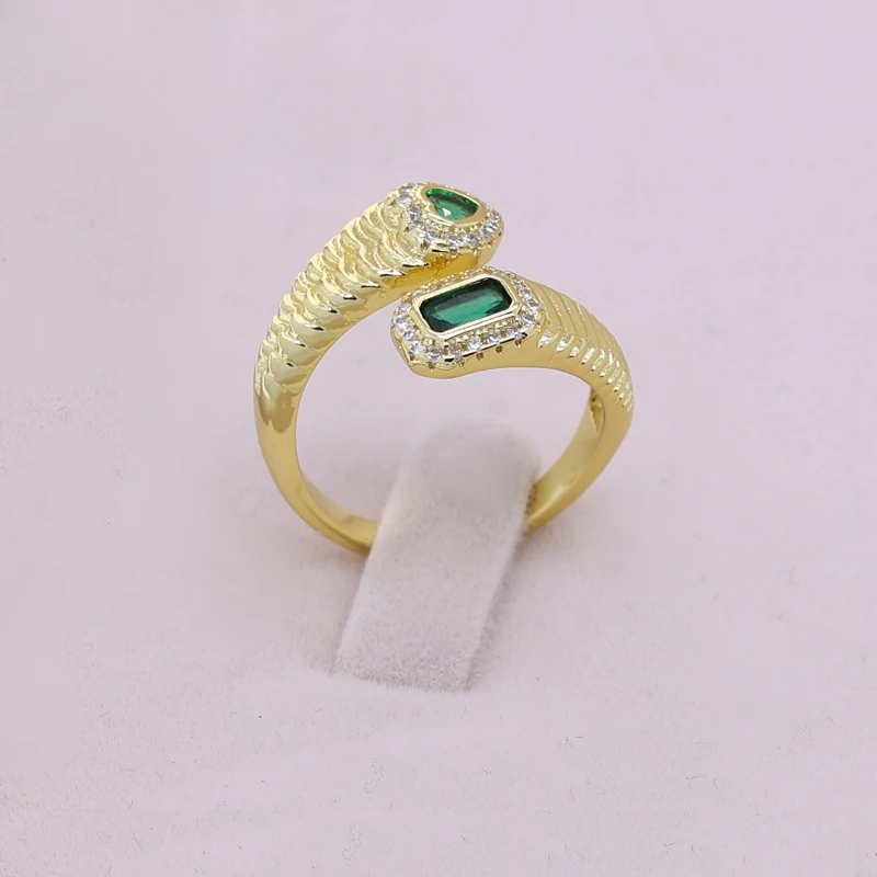 

Новые кольца в форме змеи с зеленым сердцем и прямоугольником 5А для женщин, регулируемые 18-каратного золота, модные украшения для подарков на вечеринку