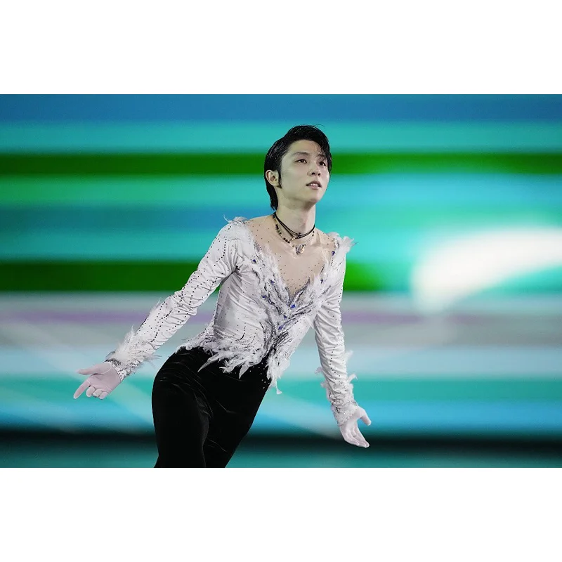 

Yuzuru Hanyu SEASON PHOTOBOOK 20222023 Yuzuru Hanyu Rudder Society 9784807211616 Книга