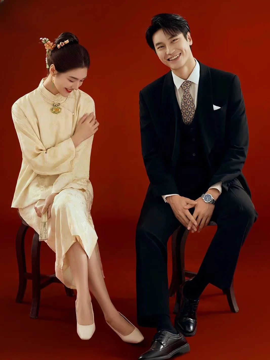 

New 2024 Chinese Style Wedding Qipao Couples Theme Studio Photography Costume Elegant Marriage Engagement Photo Shoot Dress