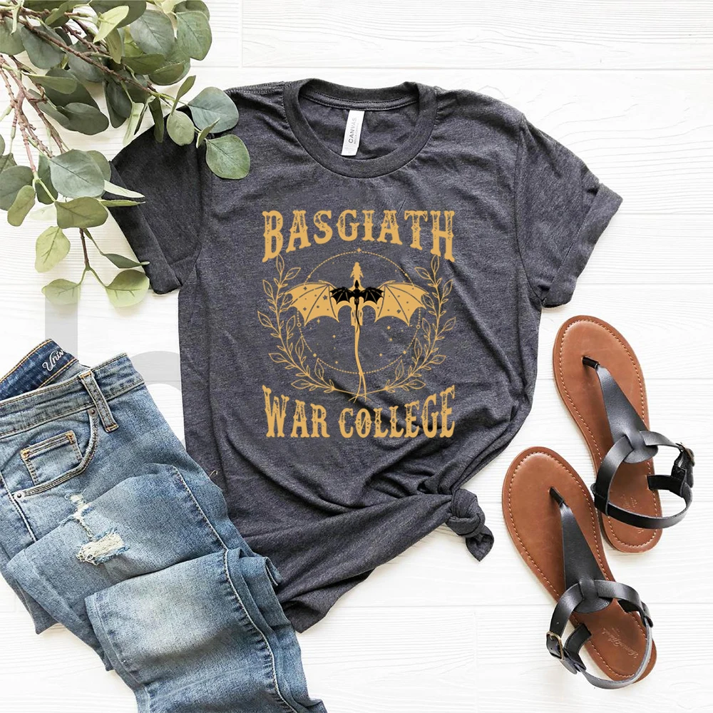 Basgiath War College T-Shirt Harajuku Fourth Wing Shirt Dragon Rider Shit Fantasy Bookish Tee Violet Sorrengail Book Lover Tops