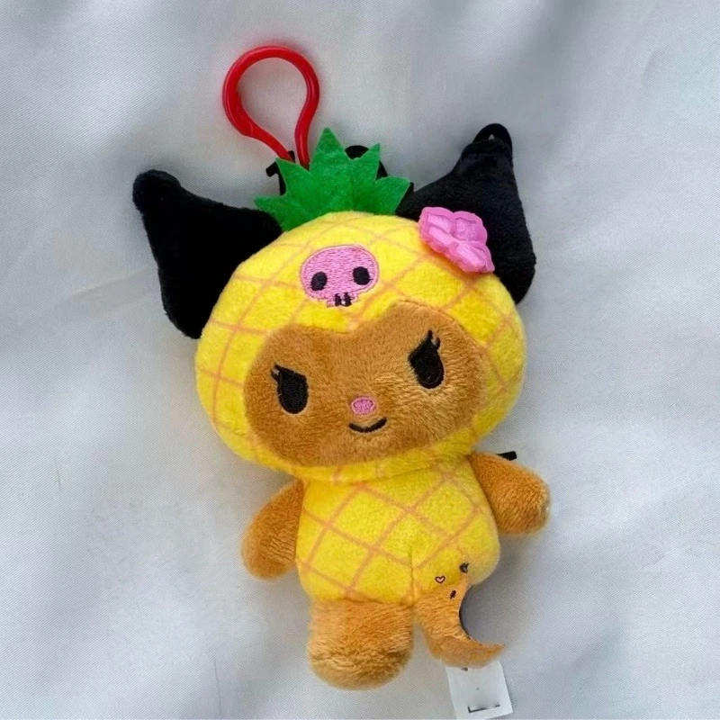 Sanrio Hawaiian Pineapple Collection Dark Skin Kuromi Plüschtier Schlüsselanhänger schwarze Haut My Melody Kleiner Anhänger Rucksackbehänge