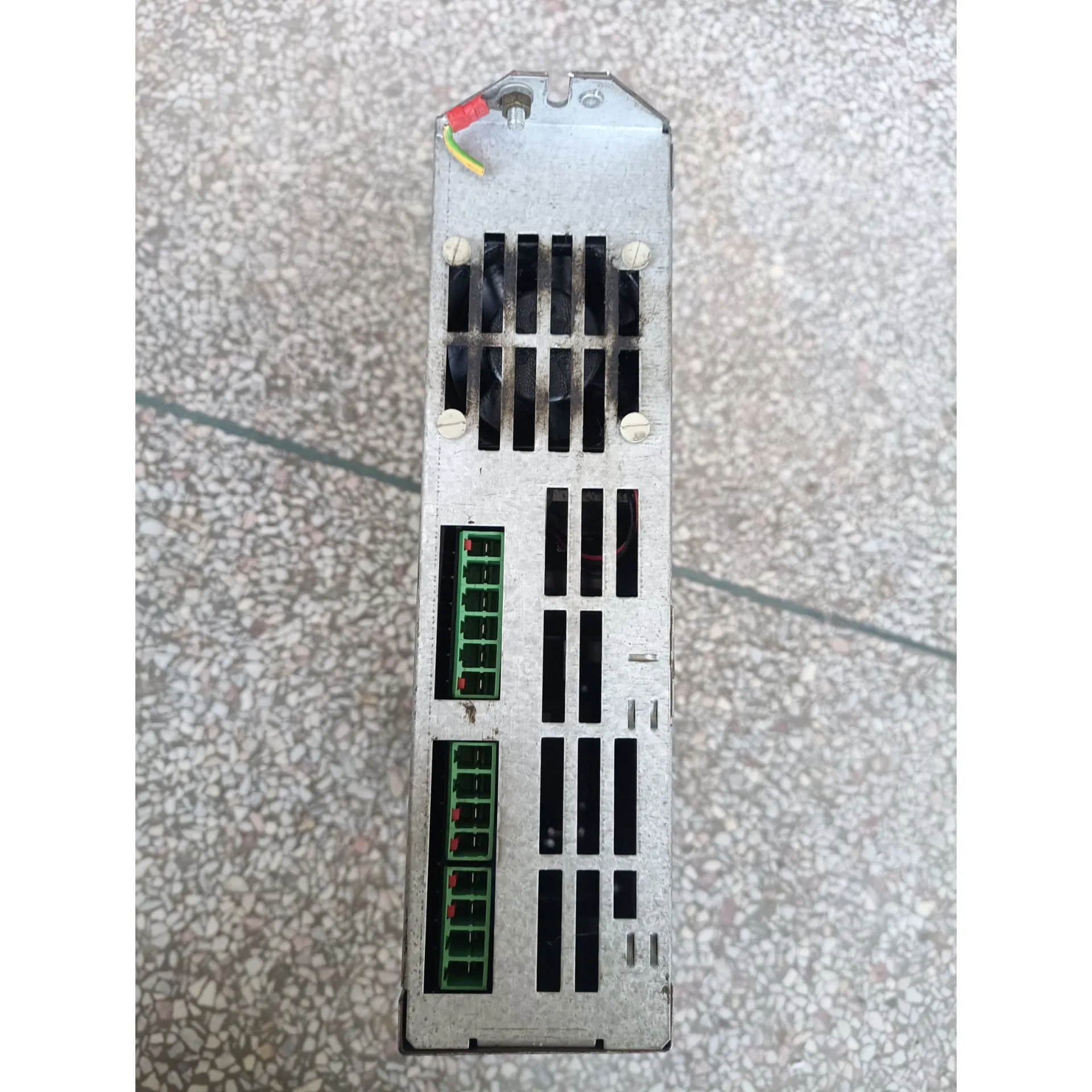 SDS4000 SDS4011 サーボドライブ 保証付き