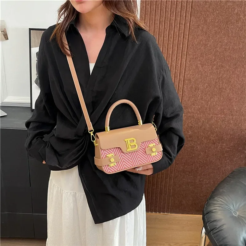 Stylish Oversized Tote. Designer Letter Logo. Fashion - Forward Leather Shopper for Work, Travel, Weekends.