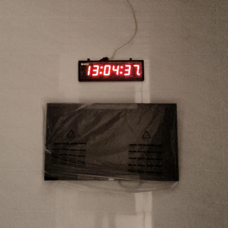 Picture 6: Red LED Electric Digital Clock Sport Stadium LED Clock Display Stadium