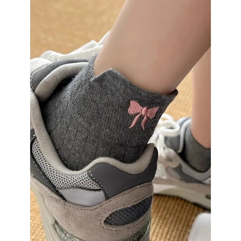 

Женские темно-серые носки до щиколотки с розовым бантом и вышивкой, летние тонкие хлопковые носки в балетном стиле, дышащие носки до середины икры без пальцев