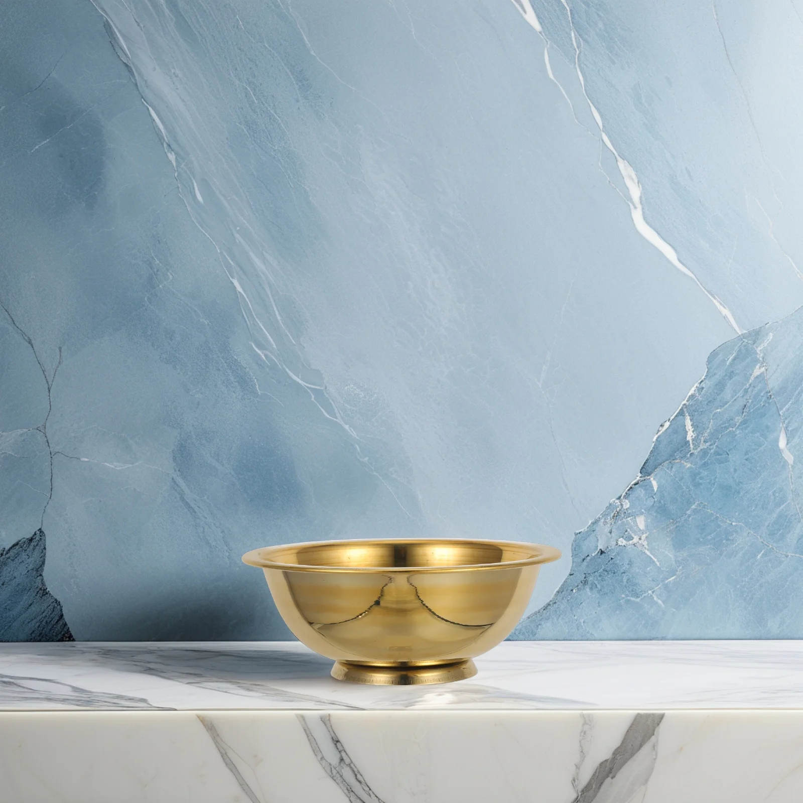 

Small Copper Holy Water Bowl Offering Bowl for Buddhist Altar Meditation Ritual Decorative Buddhist Bowls Tibetan Plate