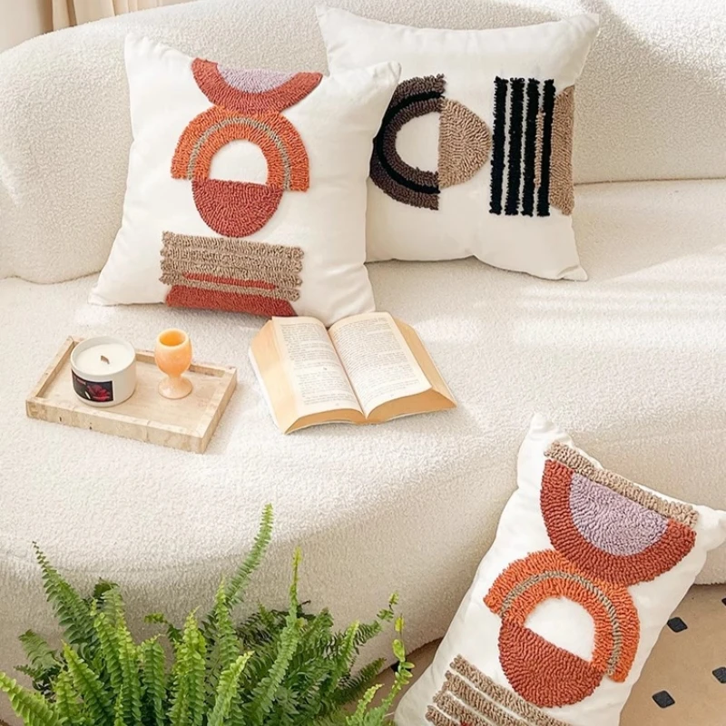 Tufted Geometric Embroidery Cushion Cover Boho Ethnic Pillow Cover with Pompom 45x45cm/ 30x50cm Home Decoration Sofa Pillowcase