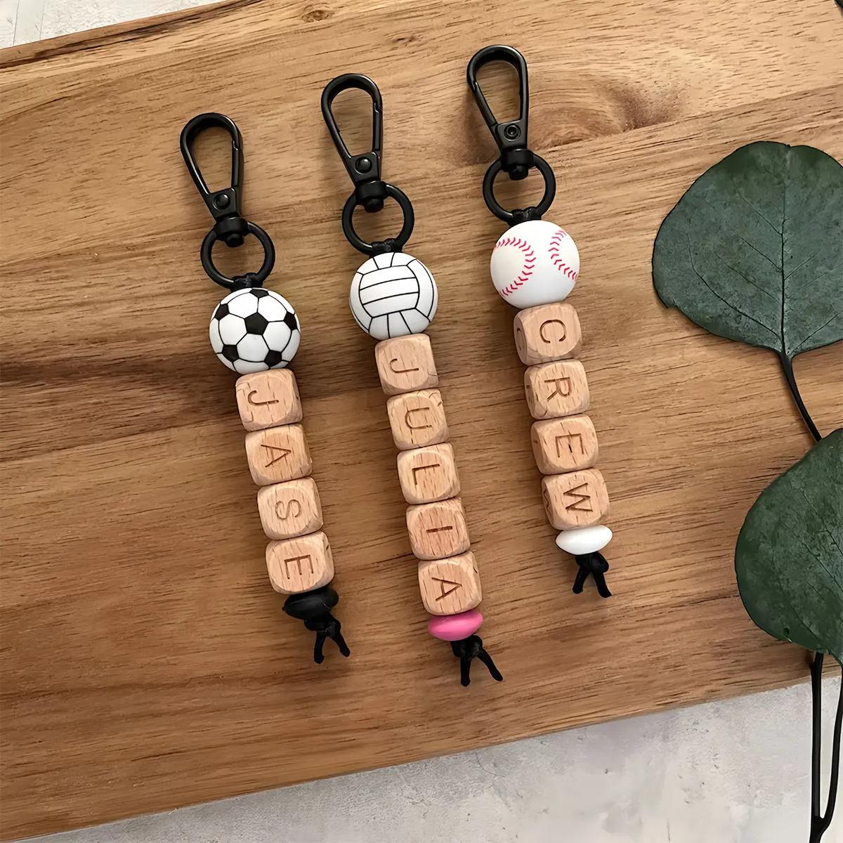 1pc Custom Name Personalized Keychain, Football/Basketball/Baseball/Rugby/Volleyball/Tennis Sports Lover Personalized Gift