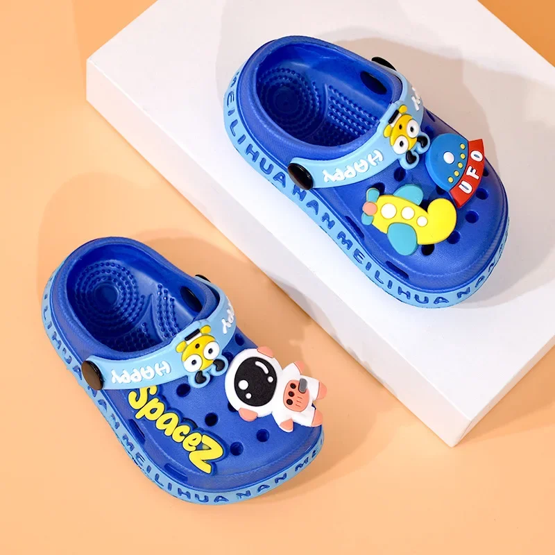 Children Garden Shoes Cute EVA Cartoon Beach Sandals Babies Summer Slippers High Quality Soft Kids Outdoor Slippers Flip Shoes