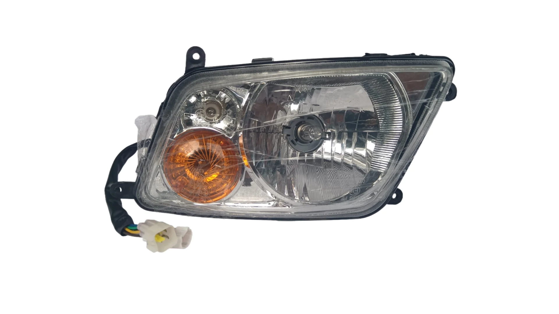 

Original genuine left front headlight suitable for HS500ATV700ATV700ATV-4 P107000351100000