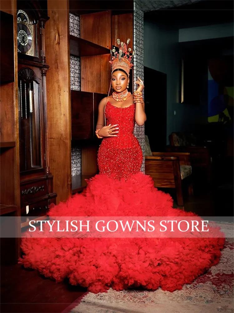 새로운 디자인 반짝 이는 레드 다이아몬드 이브닝 드레스 푹신한 바닥 비즈 크리스탈 파티 파티 드레스 Vestidos De Fiesta 맞춤형