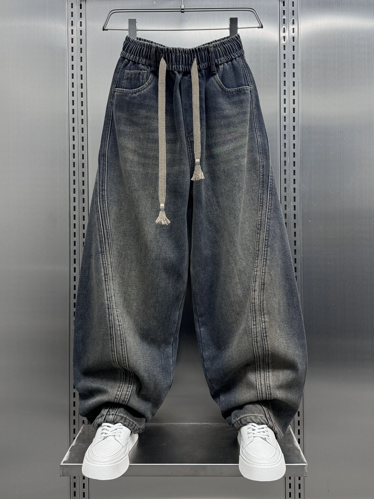 

Retro Washed Japanese Style Men's Jeans Loose Wide Leg Casual Dad Pants Youth Trendy Wear Resistant Thickened Winter Season