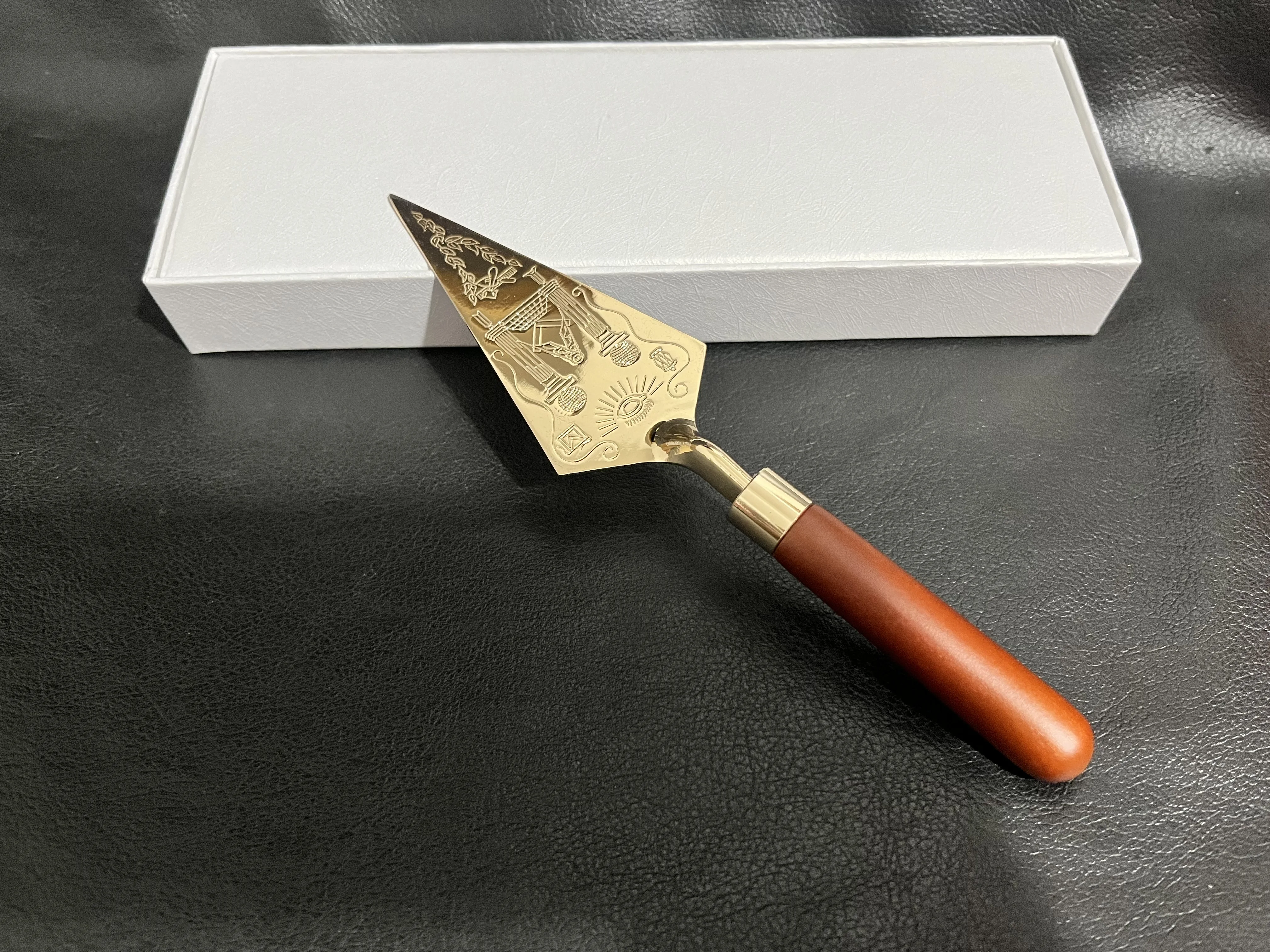 Masonic Trowel Master Mason Engraving Souvenir Craft In Box Commemorative for Present Gifts Home Decoration FreeMason Collection