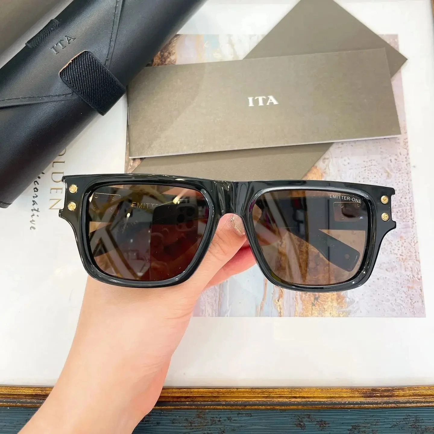 

Authentic ADITA DTS418 Luxury Designer Formal Business Men Women Sun Glasses Vintage Acetate Square Frame Male Couple Eyewear