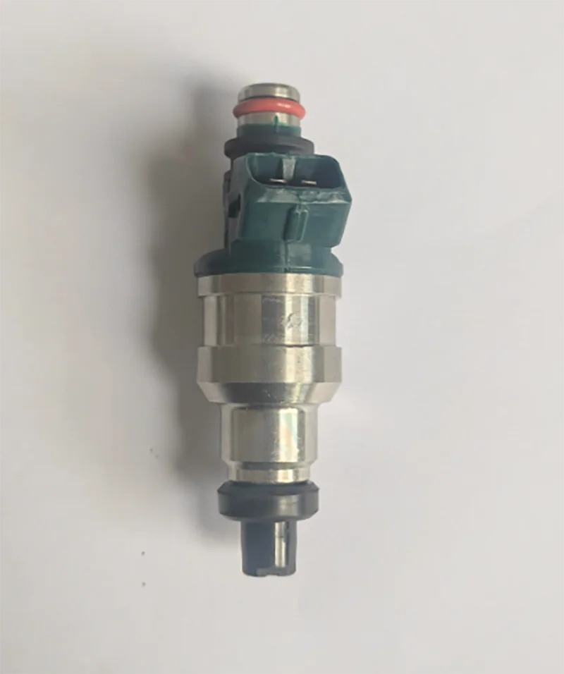 4 قطعة قطع غيار السيارات الوقود لميتسوبيشي كولت V CJ CP 1.5 16 فولت OE رقم. :MDH145,INP-068