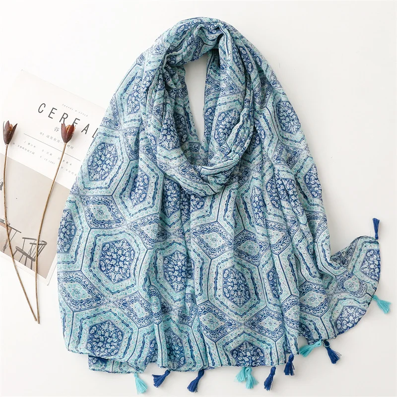 

2022 Newest Women Vintage Geometry Pattern Scarf Cotton Voile Tassel Scarf Shawls